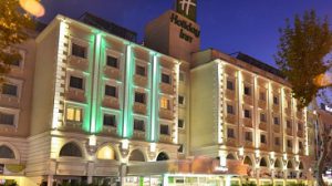 بررسی هتل هالیدی این استانبول Holiday Inn Istanbul City